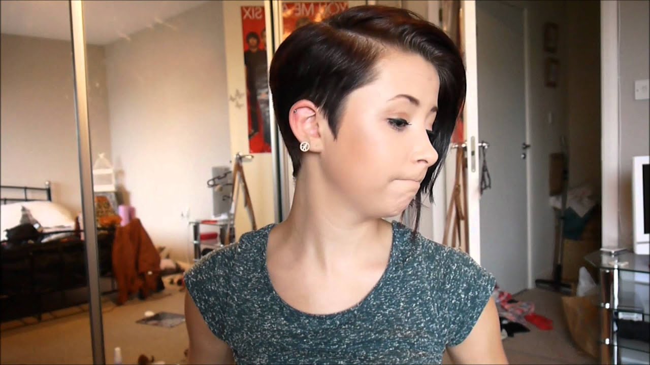 how to style short hair- big curls
