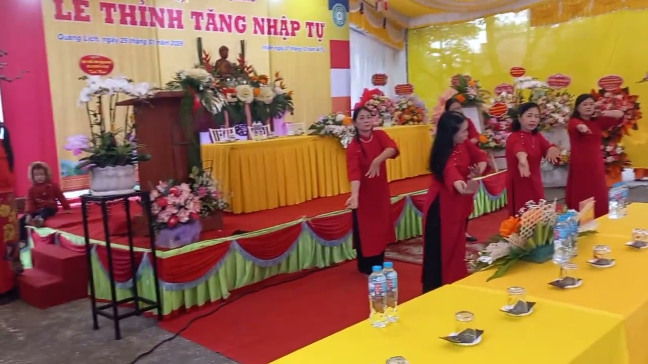 Ngôi chùa quê hương _ đội văn nghệ xóm 8