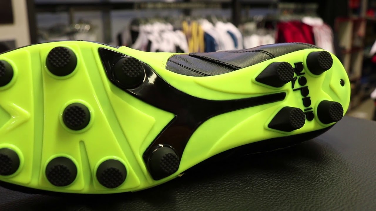 Scarpe calcio Diadora linea Roberto Baggio: la recensione - Calcio - SportIT.com