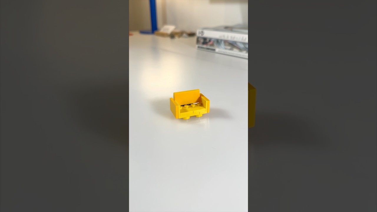Let’s build this cute yellow sofa from LEGO Creator 3 IN 1 “Modern House” Set! 🛋️ 