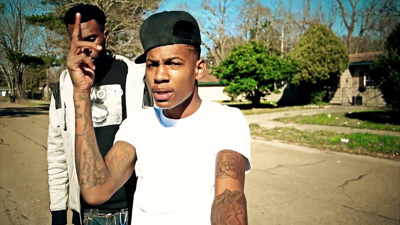Jungle Muzik Larry- WWICN 2 Intro