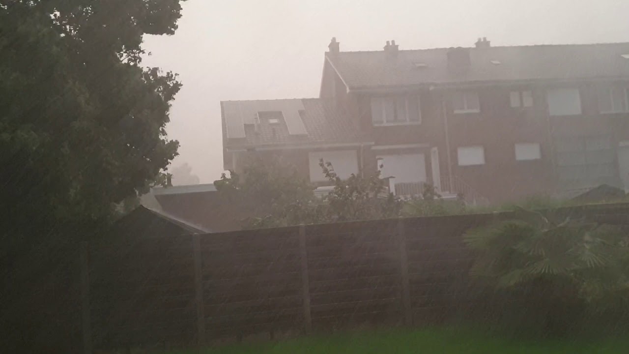 Shelfcloud ging gepaard met hagel (19/06/19)