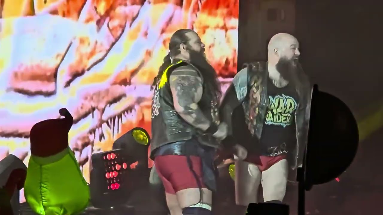 WWE Live Holiday Tour 2025 Fort Myers, FL - Triple Threat Tag Team entrances 