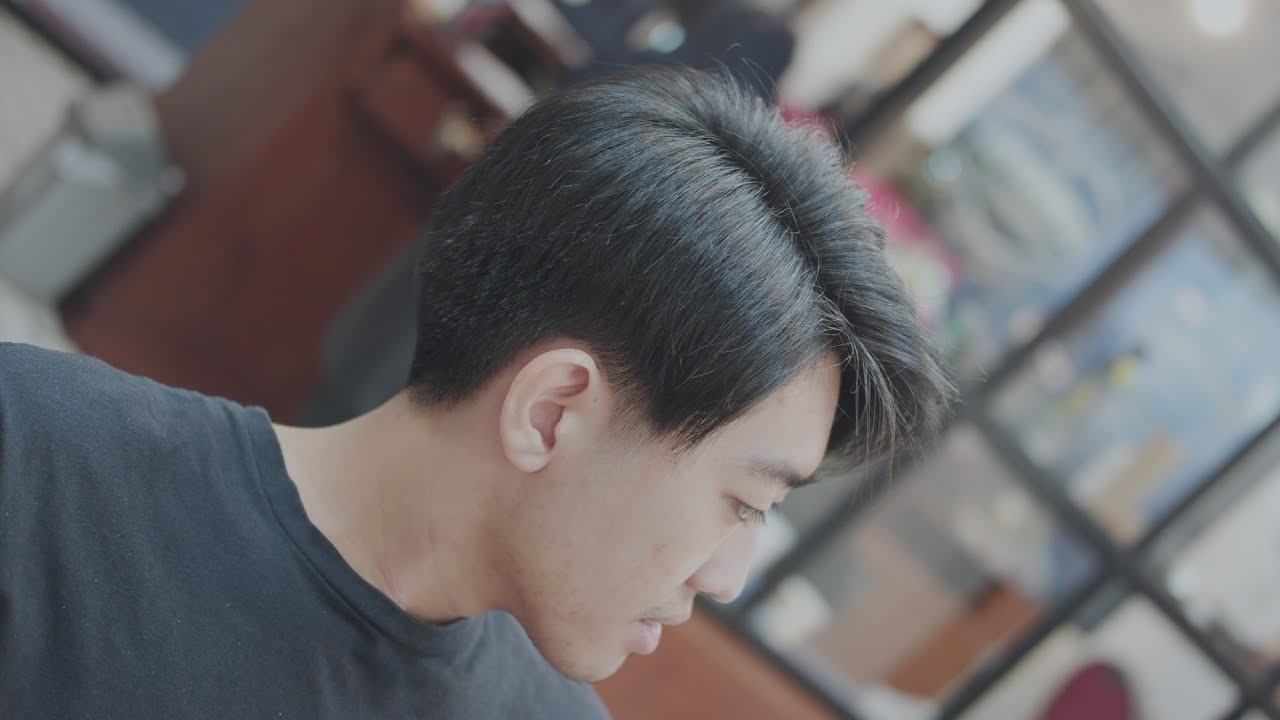 LURUS TEBEL KAKU JADI COMMAHAIR