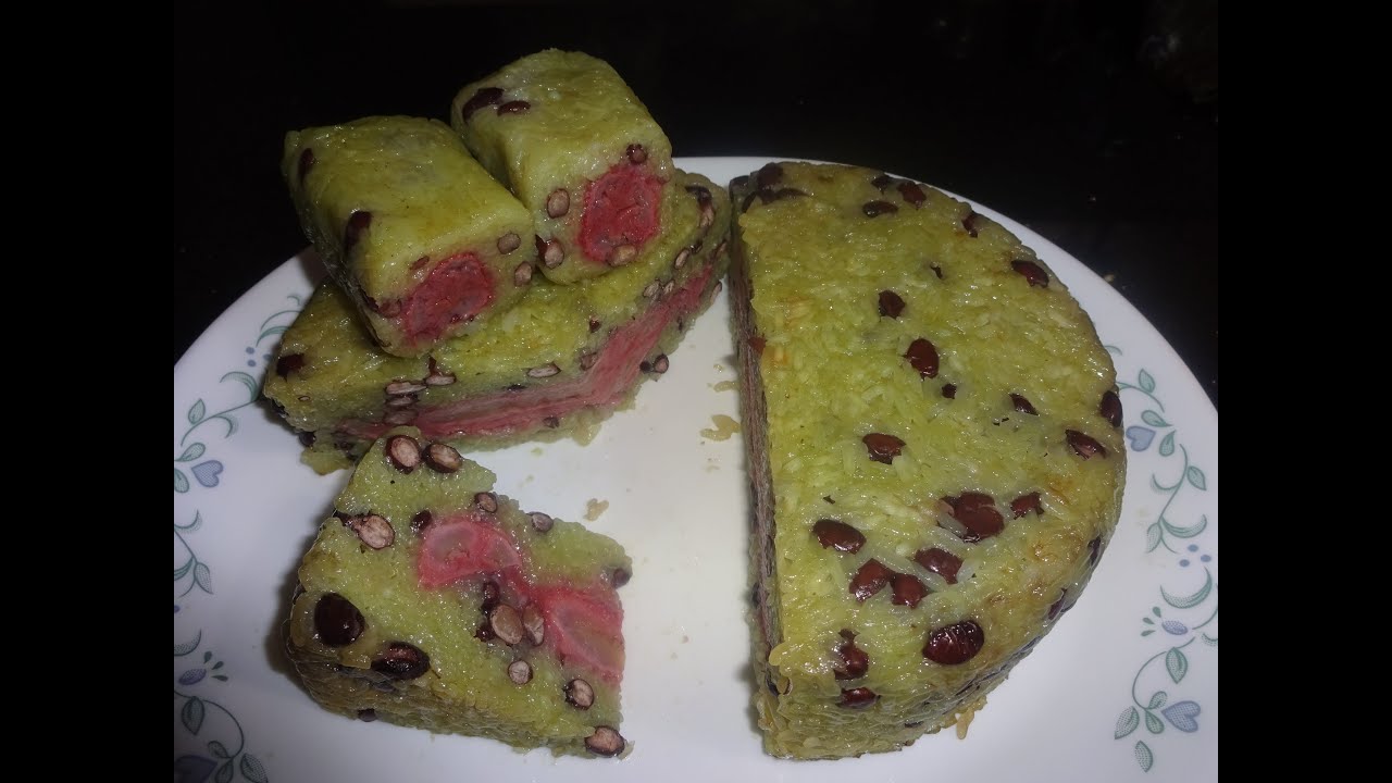 Быстрый банановый клейкий рисовый пирог (Bánh Tét Chuối) — не требует заворачивания и варки. Благ...