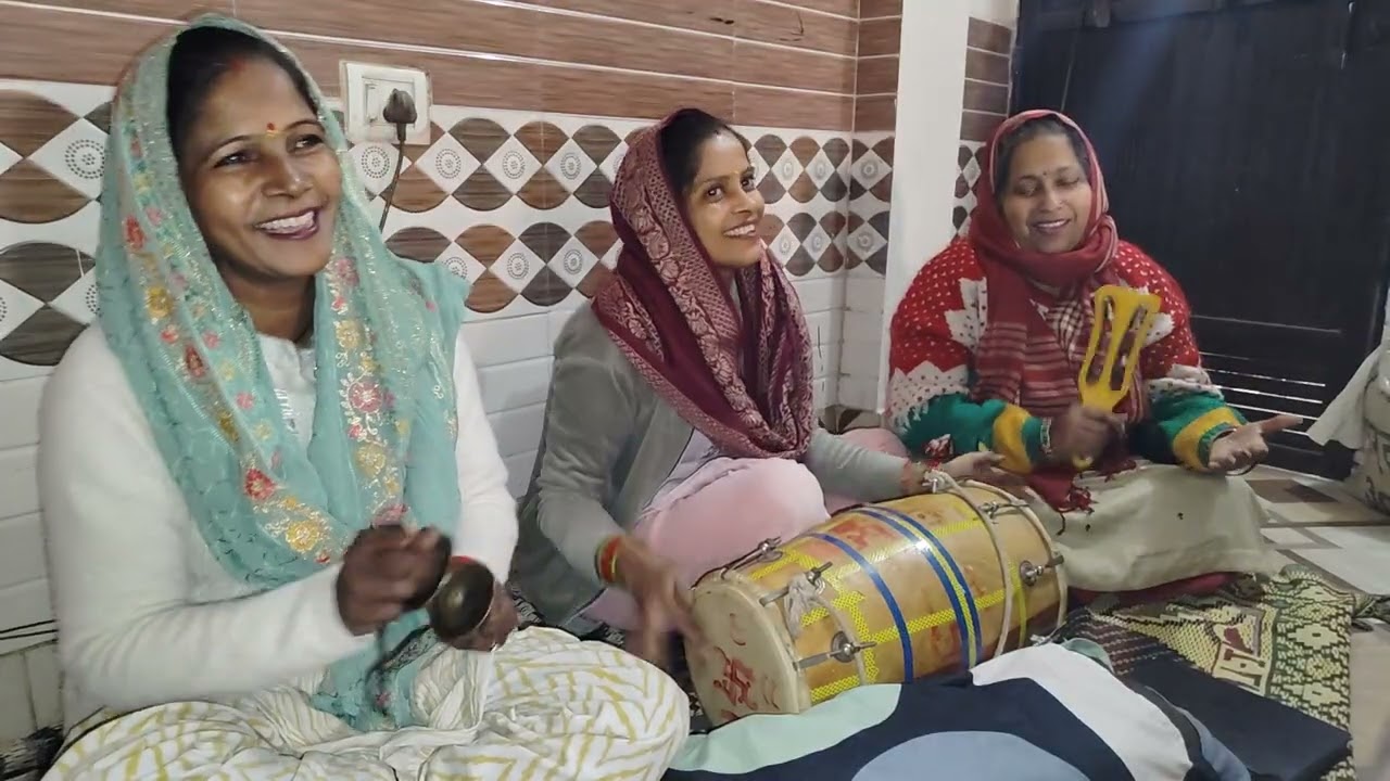 Shri Krishna Janm liya mama ki jailon mein jacha geet