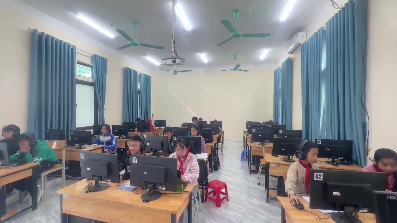 Kỳ thi IOE cấp xã khối lớp 5 trường Tiểu Học Lãng Công  xã Yên Lãng Tỉnh Phú Thọ 