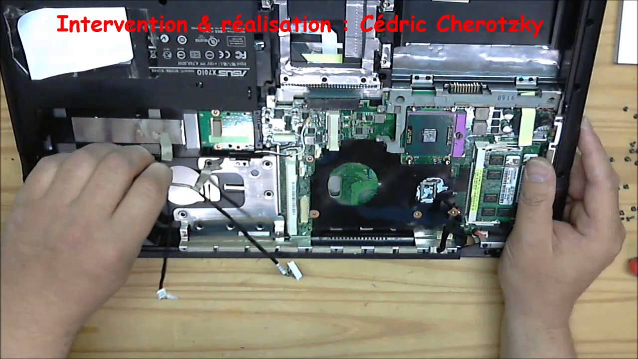 Asus X70OI connexion électrique partie 2 sur 6