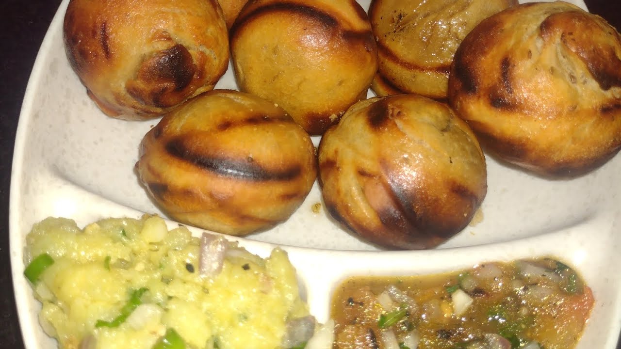 ,बिहार का प्रसिद्ध व व्यंजन  लिट्टी चोखा ( Tasty and Spicy Litti Chokha )  