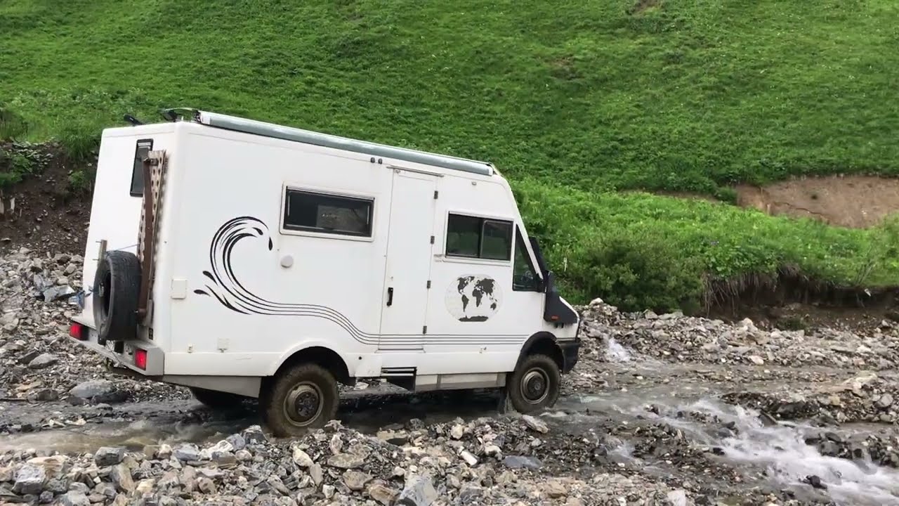 Zagari Pass Georgien Iveco 4x4