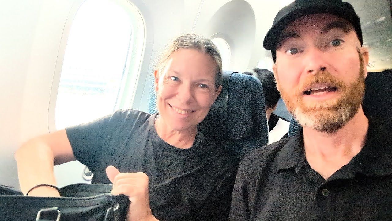 All Nippon Airways (ANA) Review | We Travel from Singapore 🇸🇬 to Tokyo 🇯🇵