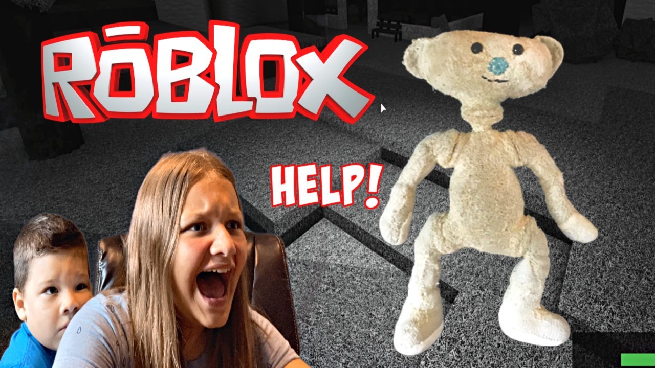 SCARY ROBLOX GAME! 🐻 BEAR CHASED US..HELP! ESCAPE THE BEAR