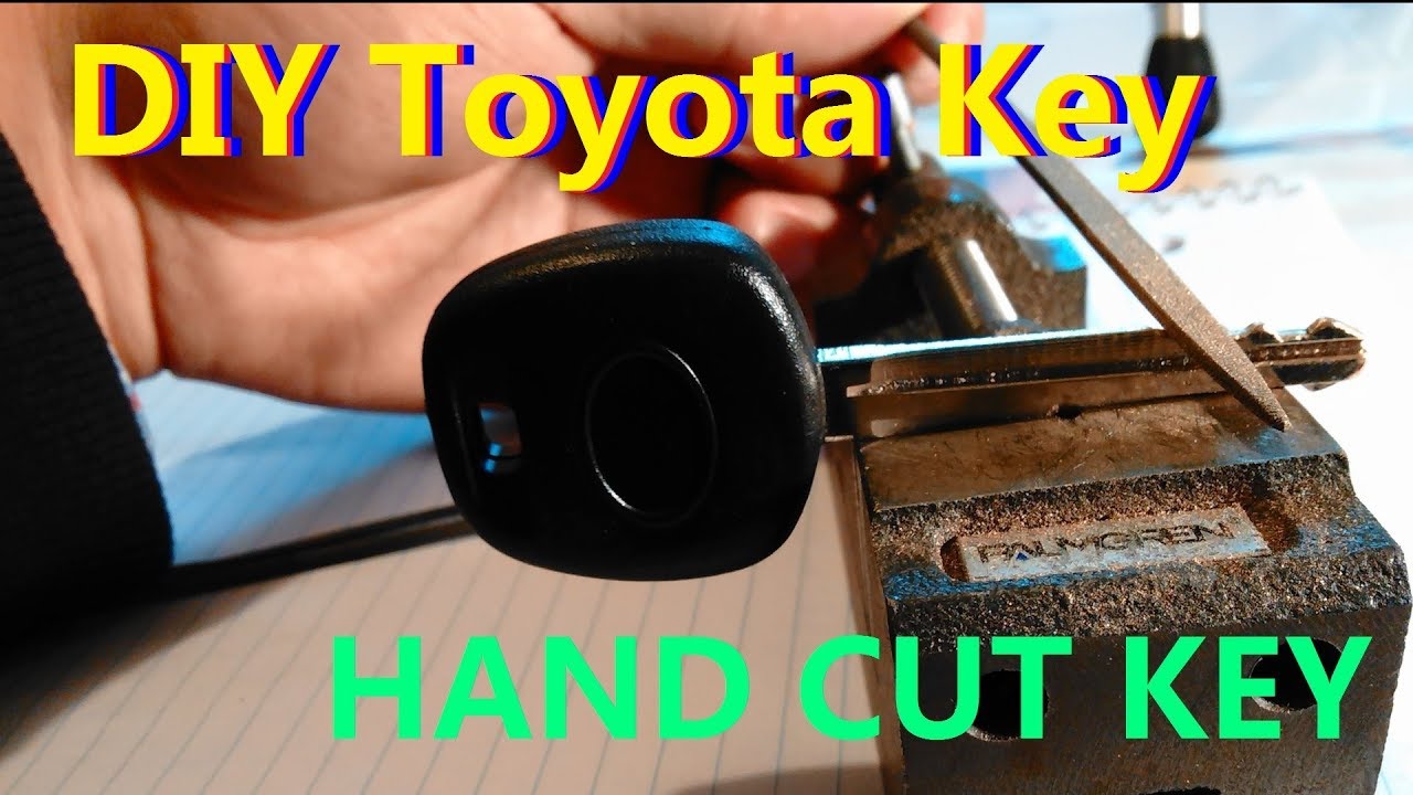 DIY Toyota Key(4/4)-How to hand cut Toyota Key