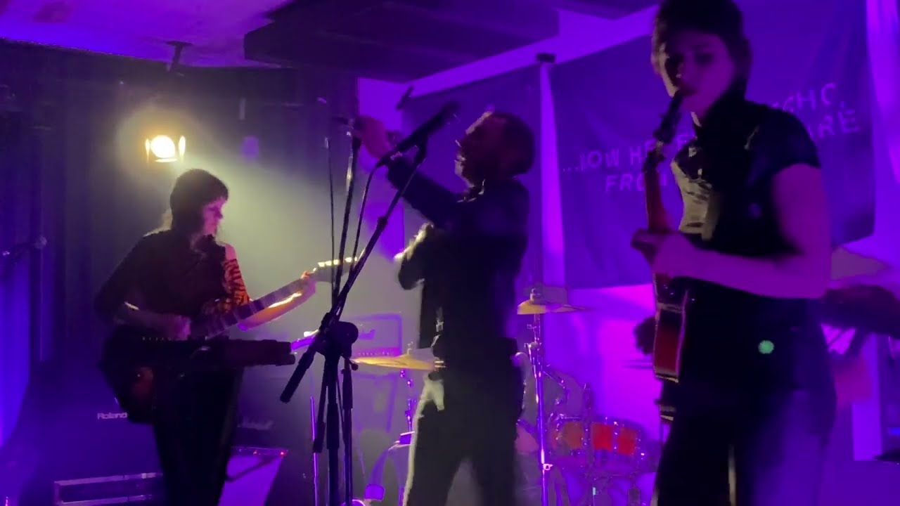 Elektrokohle - Kalt wie du bist ( live @ urban spree )