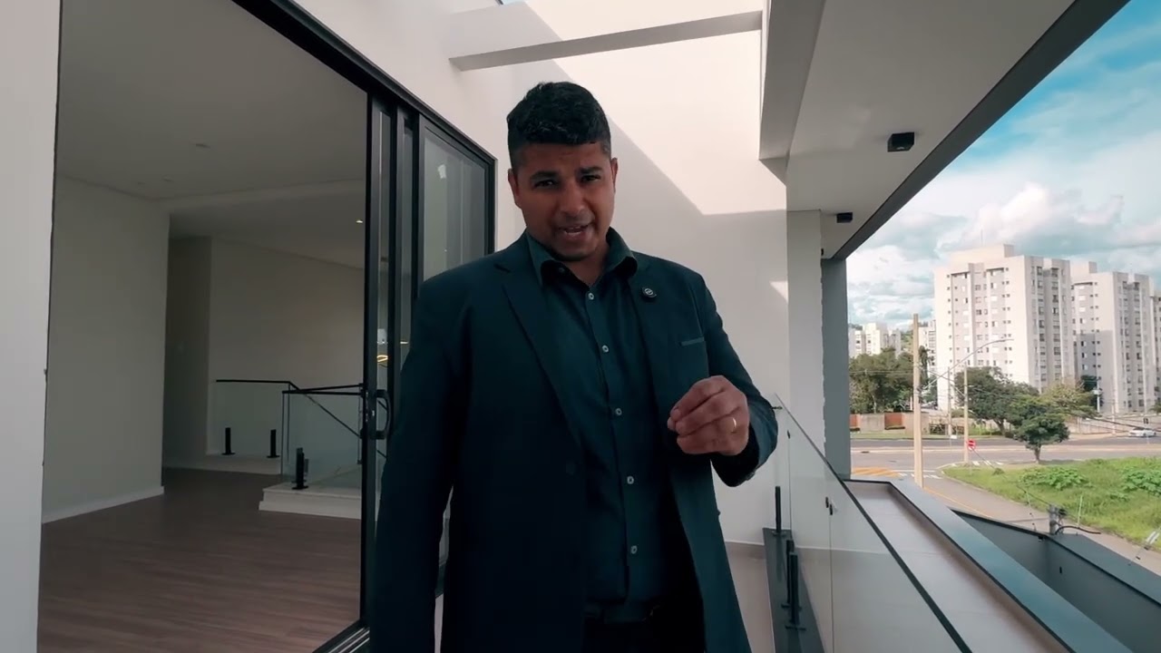 Um lar que acompanha a sua evolução — Casa autoral no Buritis, Pouso Alegre