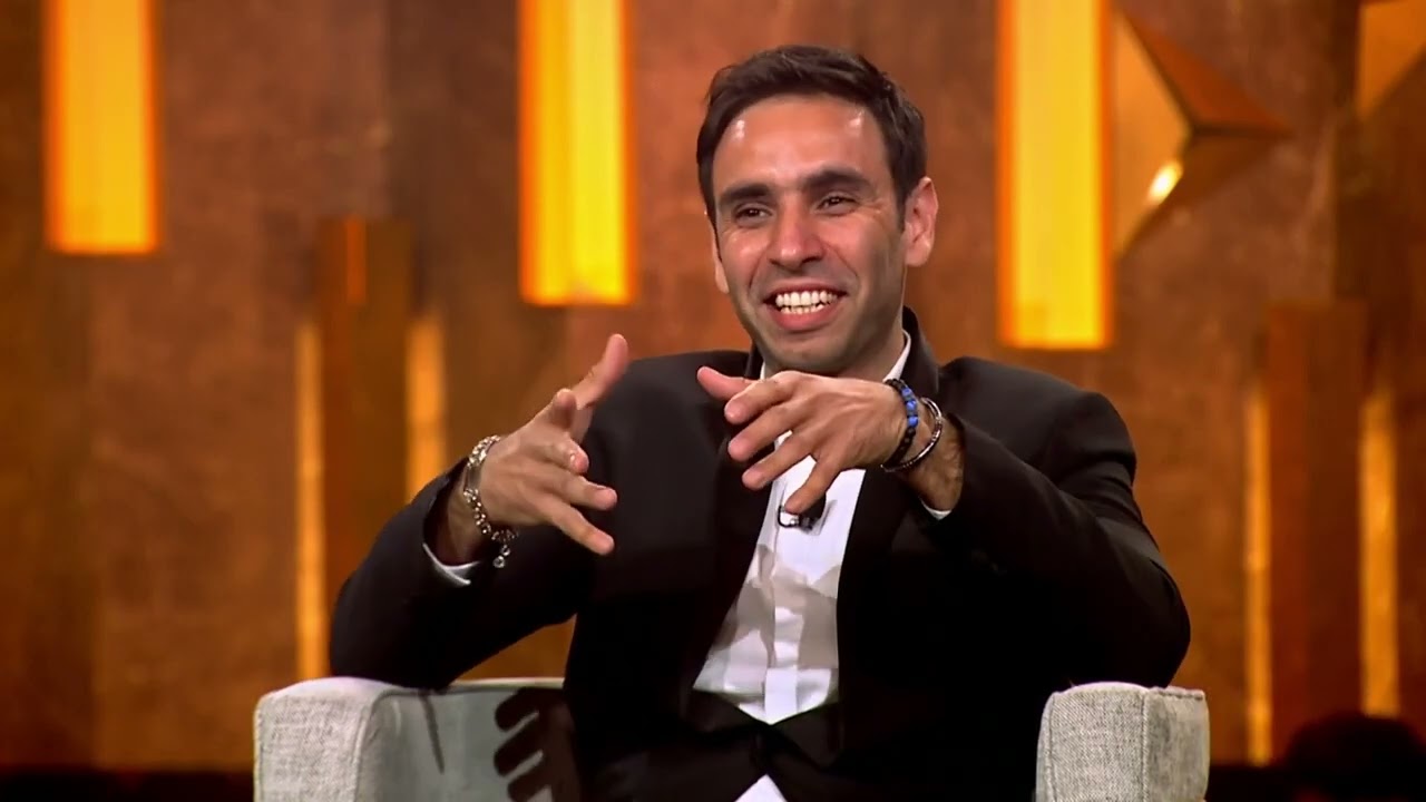 شامي غير باقي فريق واما احمد فهمي يحكي حكايه احمد الشامي #سهرانين