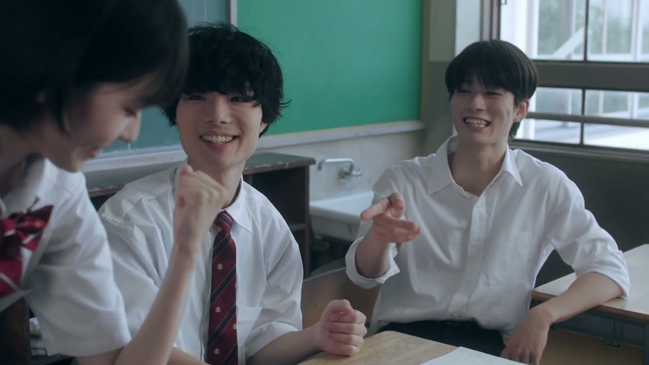 「青い光」2025年度立命館映像展『夢の街を歩こう』上映作品