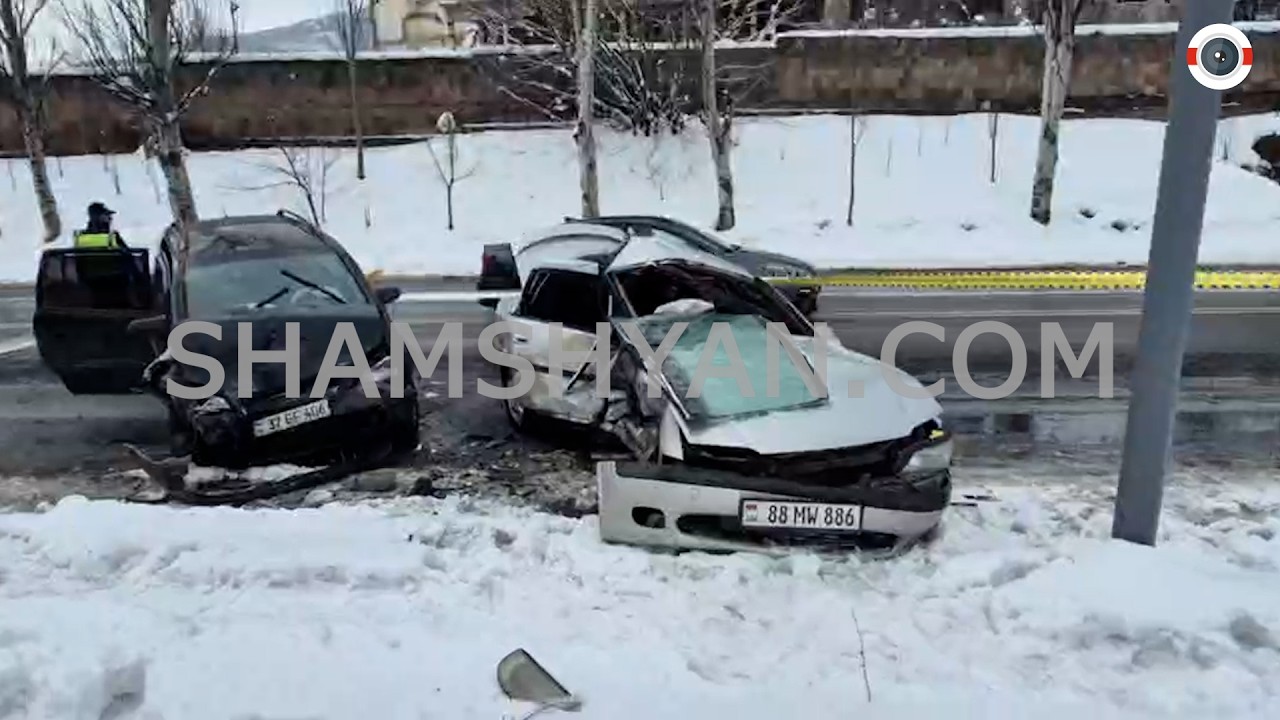 Խոշոր ավտովթար՝ Լոռու մարզում. Վանաձորում բախվել են Opel Zafira-ն և Opel Vectra-ն. կա 9 վիրավոր