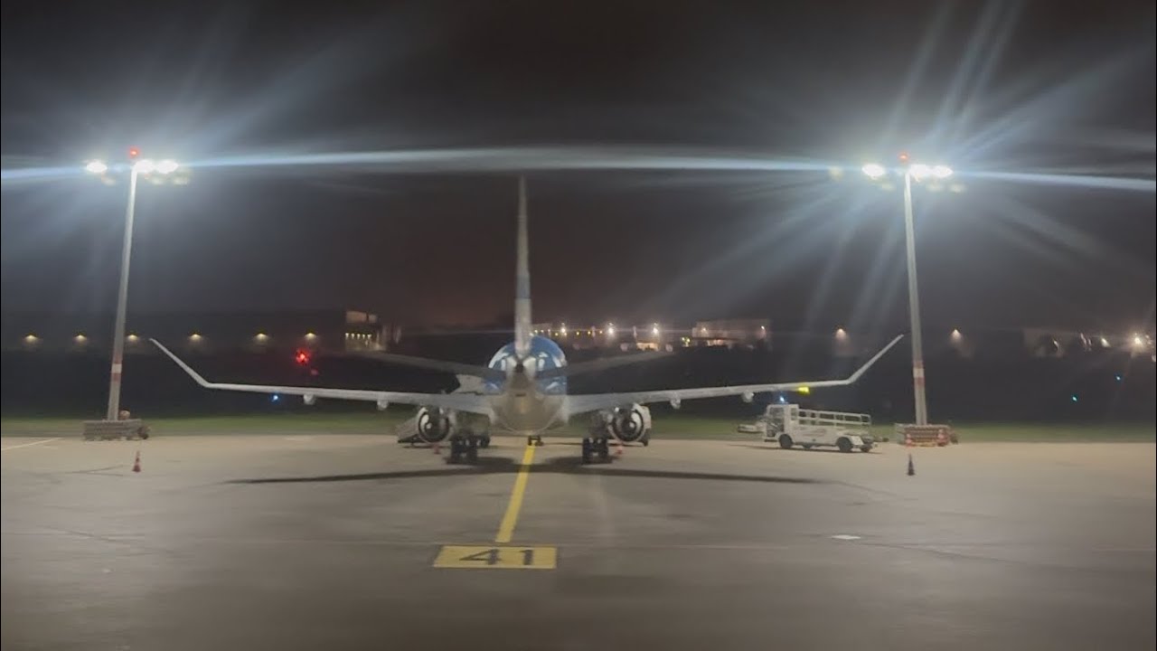 Hannover International Airport Landung mit Air Cairo Airbus A320 aus Hurghada kommend🛬