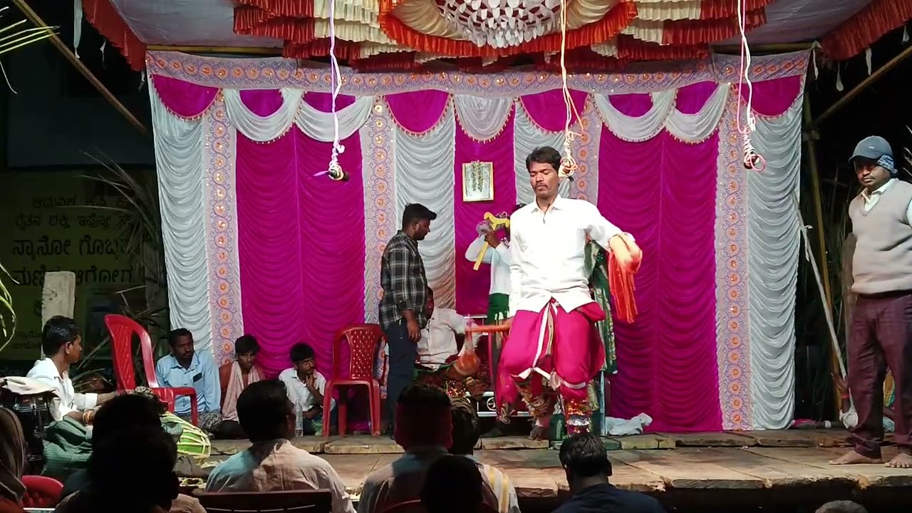 ಗೆಜ್ಜೆಪೂಜೆ. Shri ಶ್ರೀ ರೇಣುಕಾ ಎಲ್ಲಮ್ಮ ಮಹಾತ್ಮೆ. ಮಲ್ಲಿಕಾರ್ಜುನ ಹಾರ್ಮೋನಿಯಂ.ಮಾಸ್ಟರ್