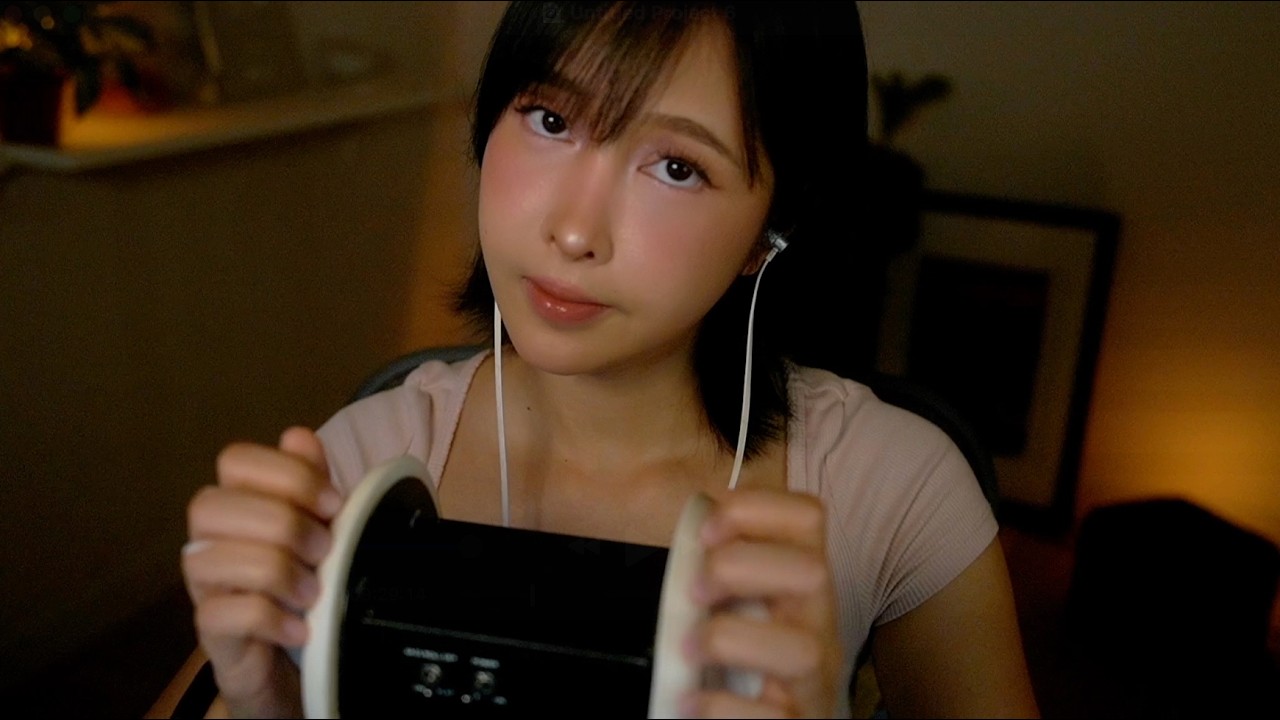 ASMR Ear Massage & Cleaning ทำความสะอาดหูจนคุณหลับลึกตลอดคืน
