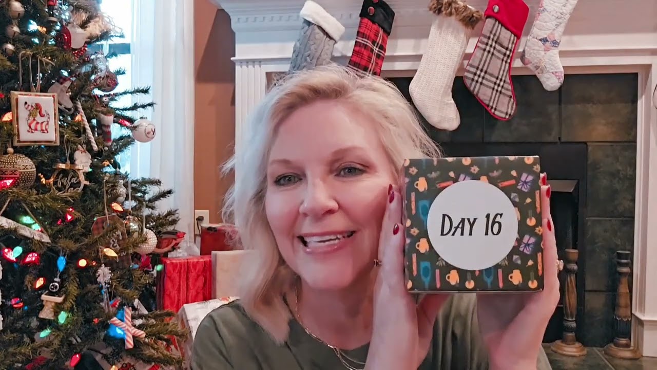 Stitchmas Days 16- 25 ! spoiler Alert. #flosstube