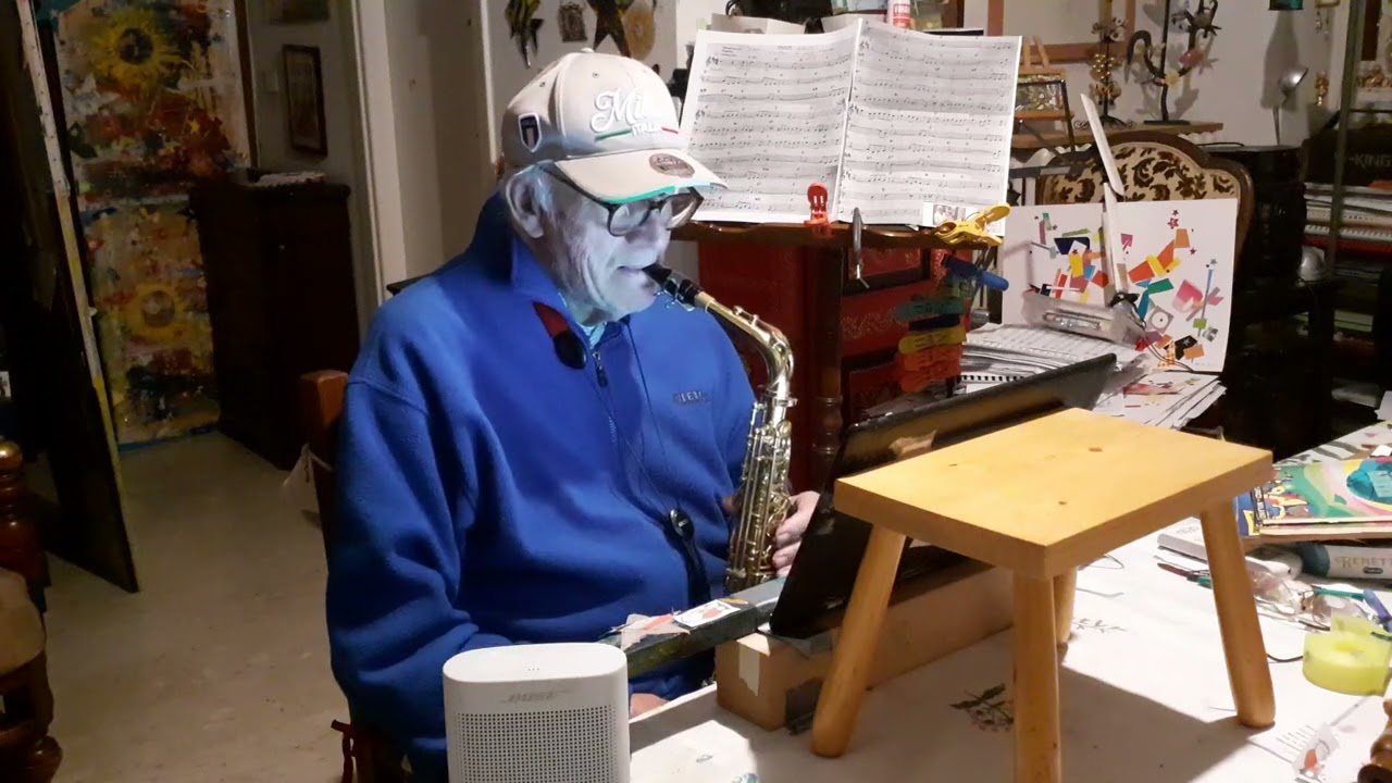 Hello!  studio alto  sax. giovanni  vianini. Milano Italia 2026