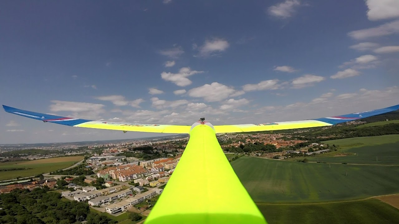 Gama 2100 aneb jak pracují křídla za letu  (How to works the Wings)