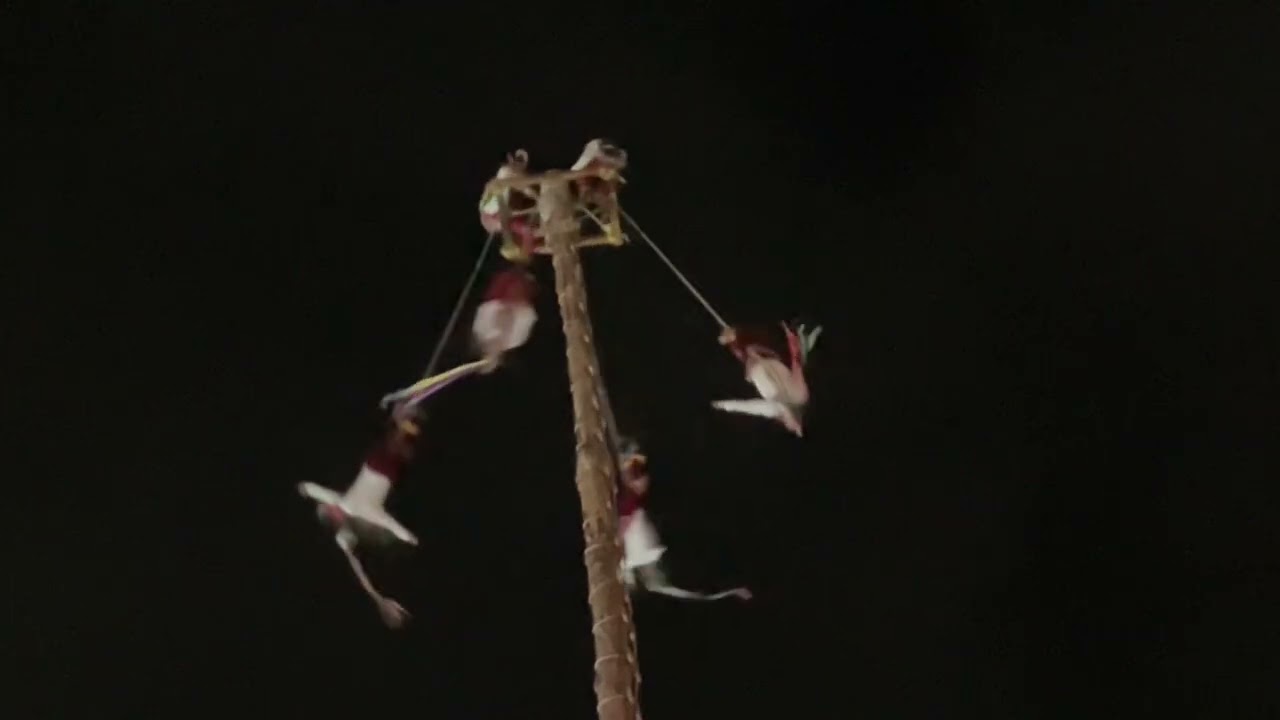 Los voladores en Cuetzalan 1