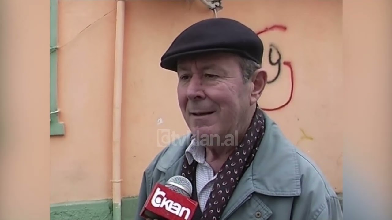 Tregu shqiptar me produkte t&euml; skaduara, bllokohen 500 ton ushqime n&euml; Durr&euml;s - (2 Shkurt 2009)