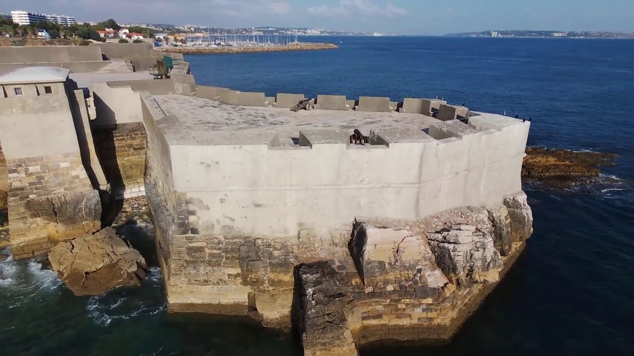 Forte de São Julião da Barra, entre Cascais, Oeiras e a NATO (OTAN), Lisboa, Portugal