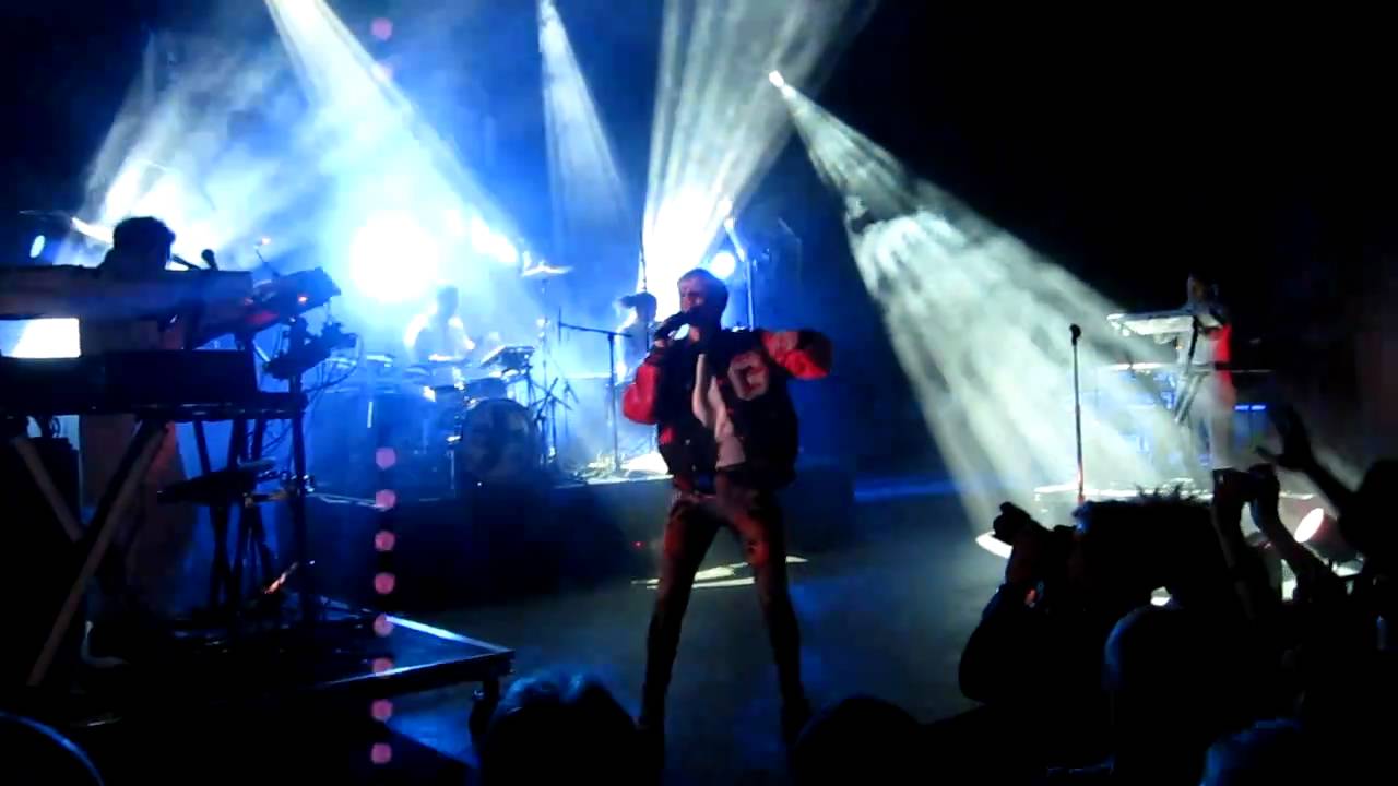 Robyn - Time Machine (live) @ Cirkus, Stockholm 2011-03-27
