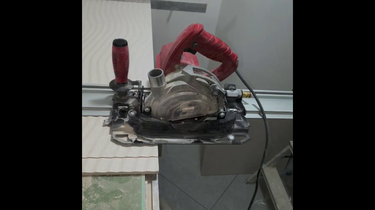 В роботі плиткоріз Rubi TC-125 Kit довжина різу 3200 мм плиткорез