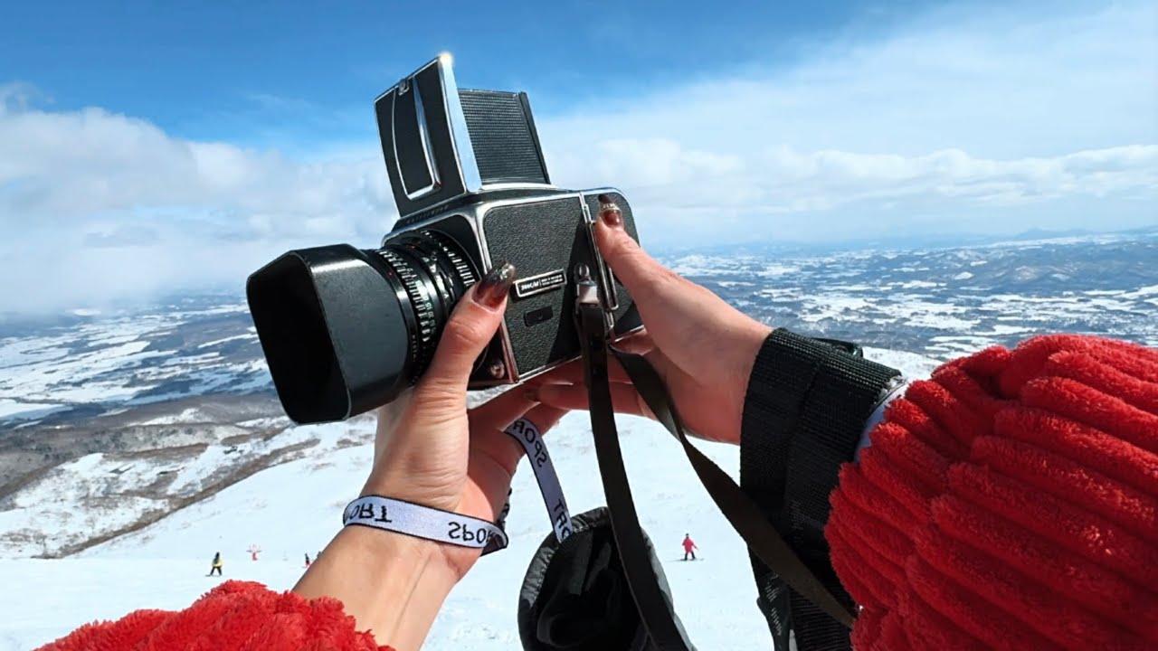 Hasselblad while skiing | Niseko Japan