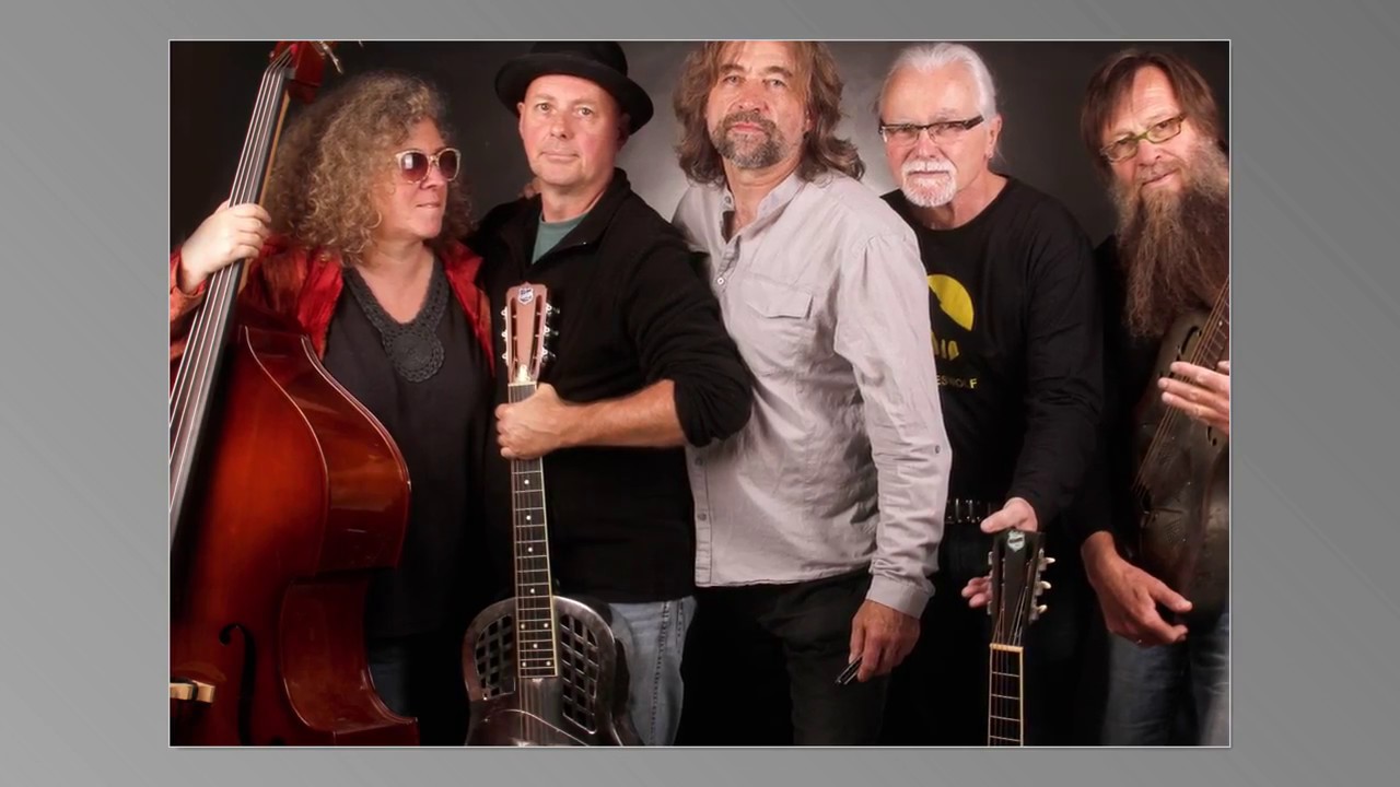 Acoustic Blues Community -   Talk to me baby