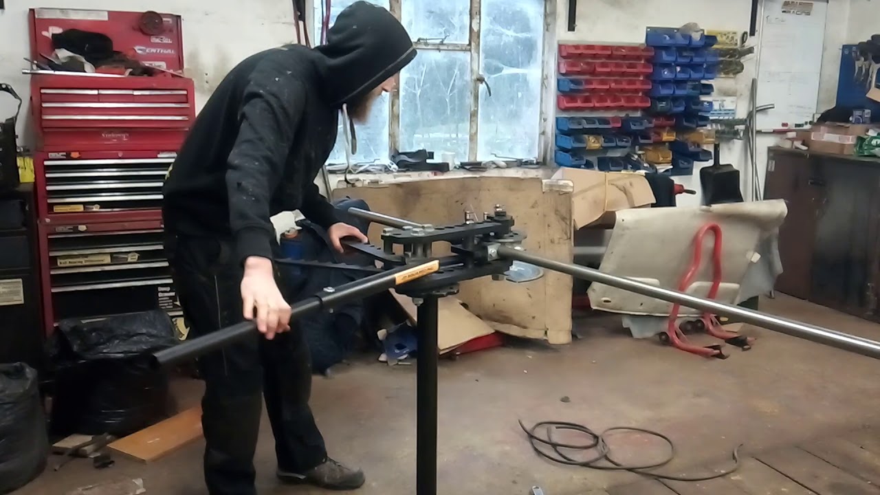 Tube bending for roll cage
