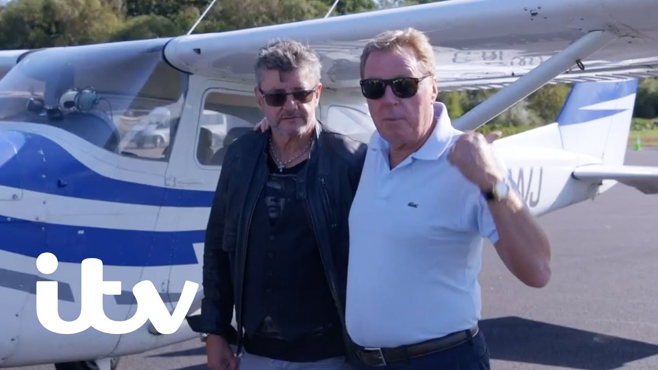 Joe Pasquale Flies Harry Redknapp Around Sandbanks! ✈️ | Harry Redknapp's Sandbanks Summer | ITV