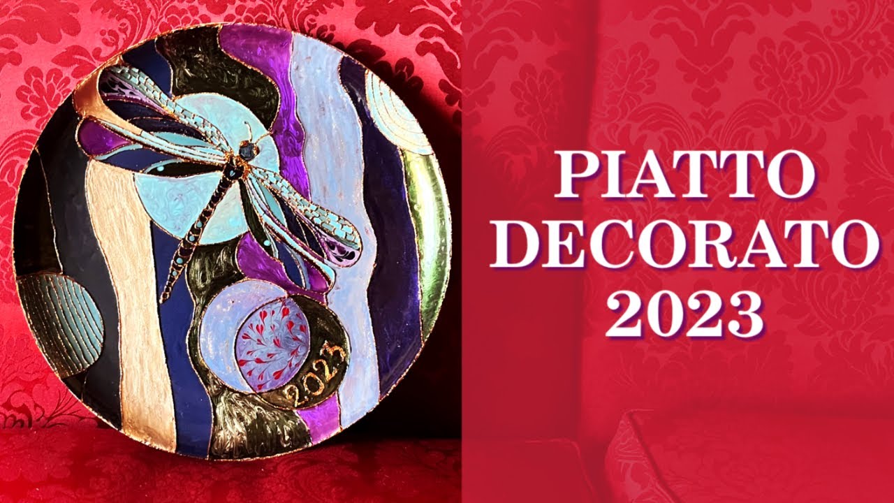 PIATTO DIPINTO CON SMALTI: piatto augurale 2023 ( Tecniche Pittoriche/ decorazione) Arte per Te
