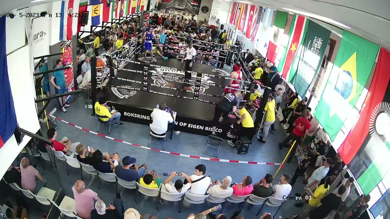 Finale 70kg Junior ZNK 2023 BBG Boxingclub Den Haag. Mohamed Amin Bettah VS Deron Cukaj