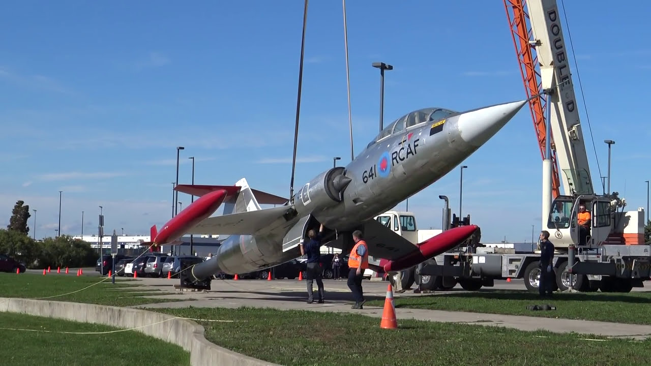 Lockheed CF-104D Starfighter | Canadian Warplane Heritage Museum
