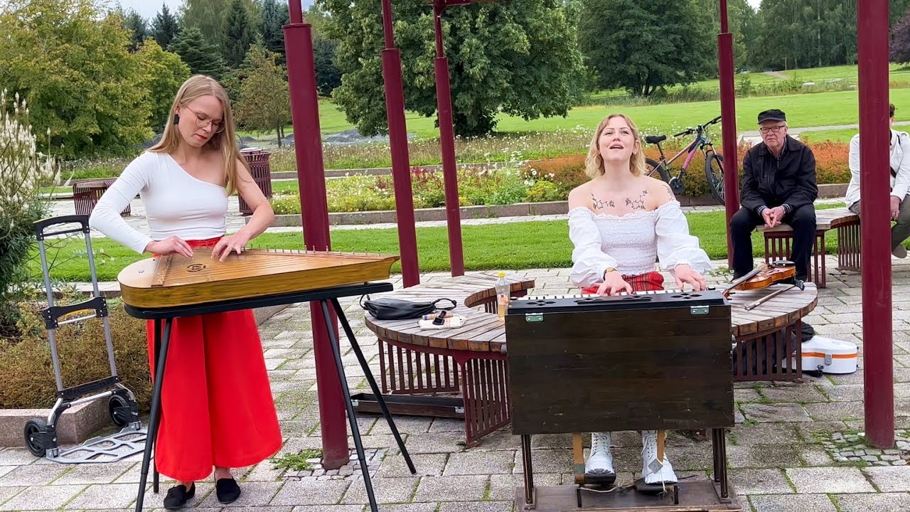 Vilma Jää & Hanna Ryynänen LIVE - Humala-hullu