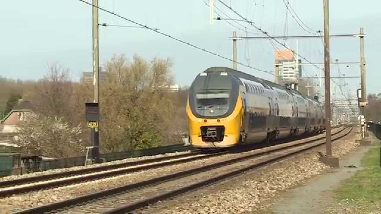 Dutch trains - VIRM regiorunner at Rijswijk