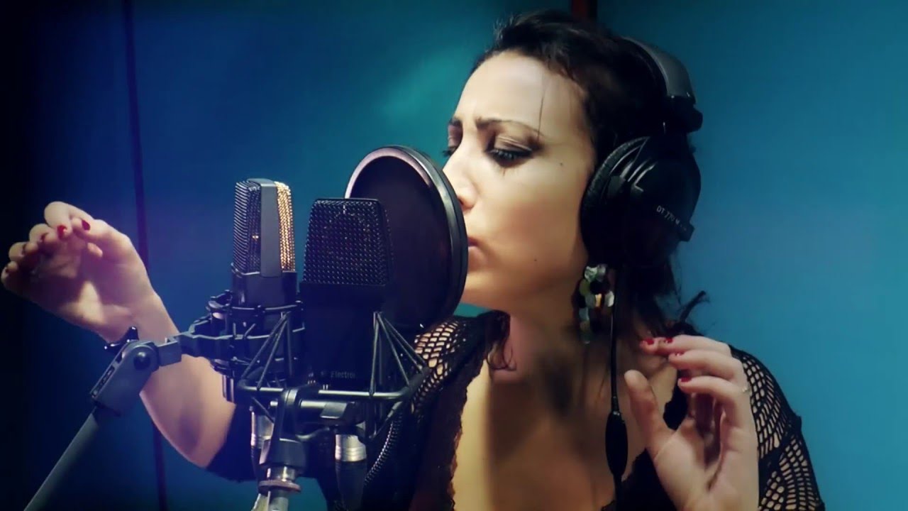 AKG C414 XLS vs sE 4400a (parte 2 canto)