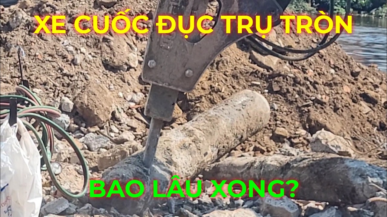 Xe cuốc đục trụ tròn bao lâu xong Bờ Bắc Kênh Đôi đường Nguyễn Duy Quận 8 cũ