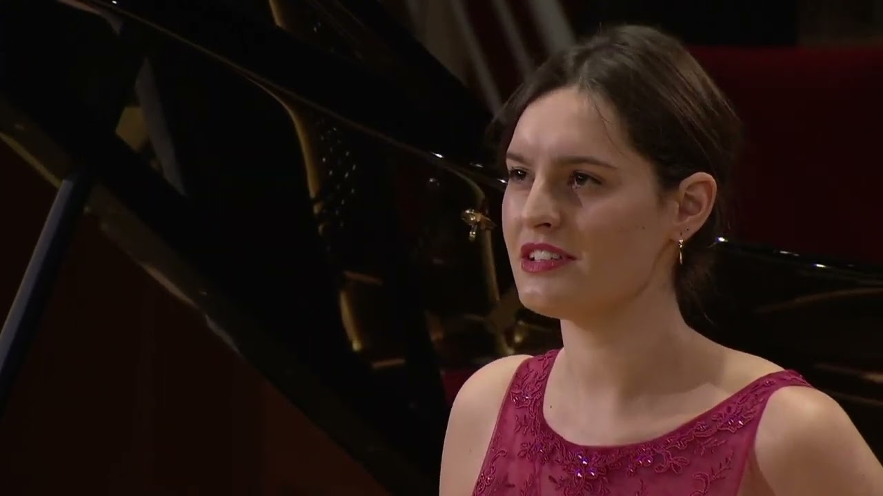 Franz Schubert: Die junge Nonne D.828  -  Isabel Weller & Elitsa Desseva LIVE