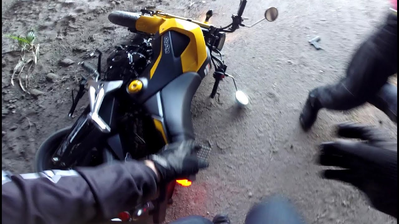 CRASHING BRAND NEW HONDA GROM...TWICE....