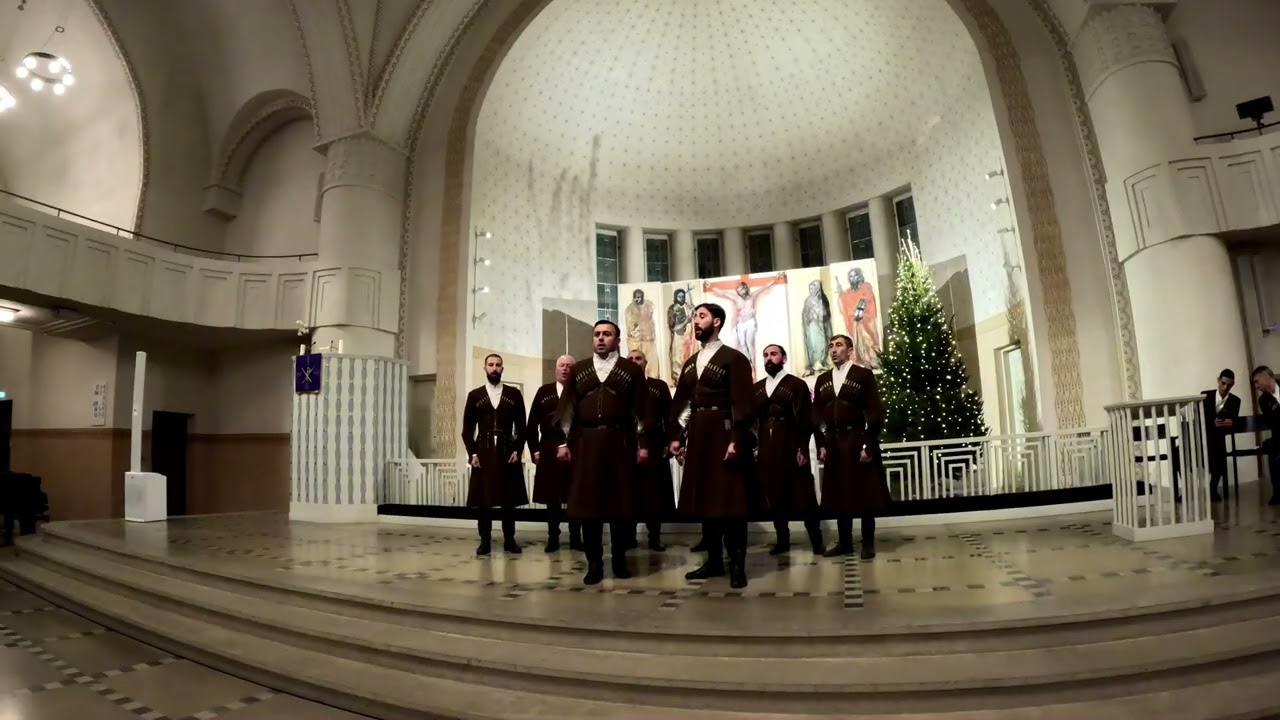 Gurjaani  - Mravalzhamieri