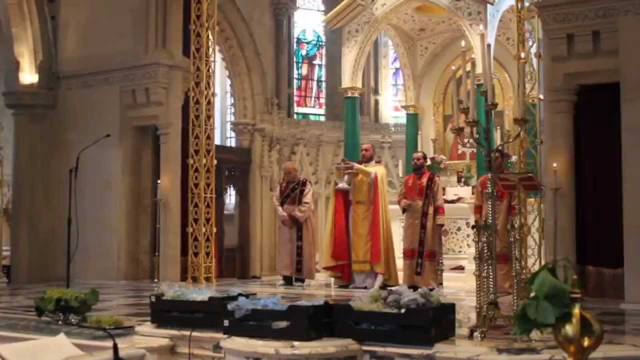 'Khaghogh Orhnanq' at St Yeghishe Armenian Church, London 2014