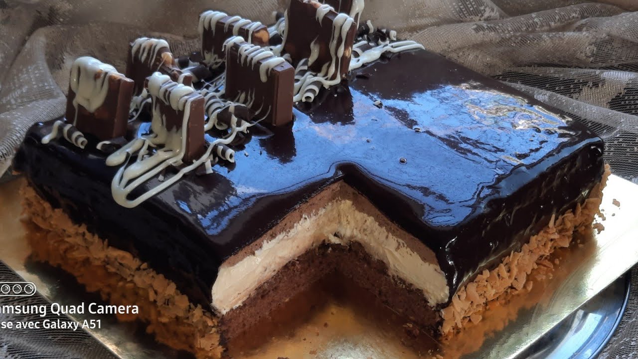 هنيتك يا لالة من الجنواز غير 7من الحاجة وجدي طورطة كلاصي يحلفو عليها ضيافة انك شارياها من الزنقة