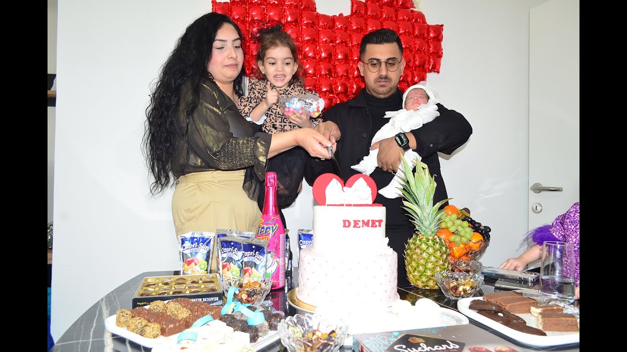 PRENSES  DEMET  HASTANE  CIKISI  ViENNA  21 04 2024